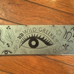 Urban Decay Wild Greens Eyeshadow Palette
